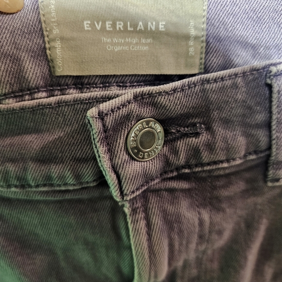 Everlane EUC Womens Jeans in Grayish/light Purple Size 28 Waist - Picture 2 of 3